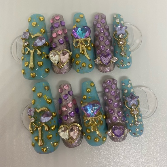 Color Changing and Metallic Handmade Press On Nail Set Purple - Picture 11 of 16